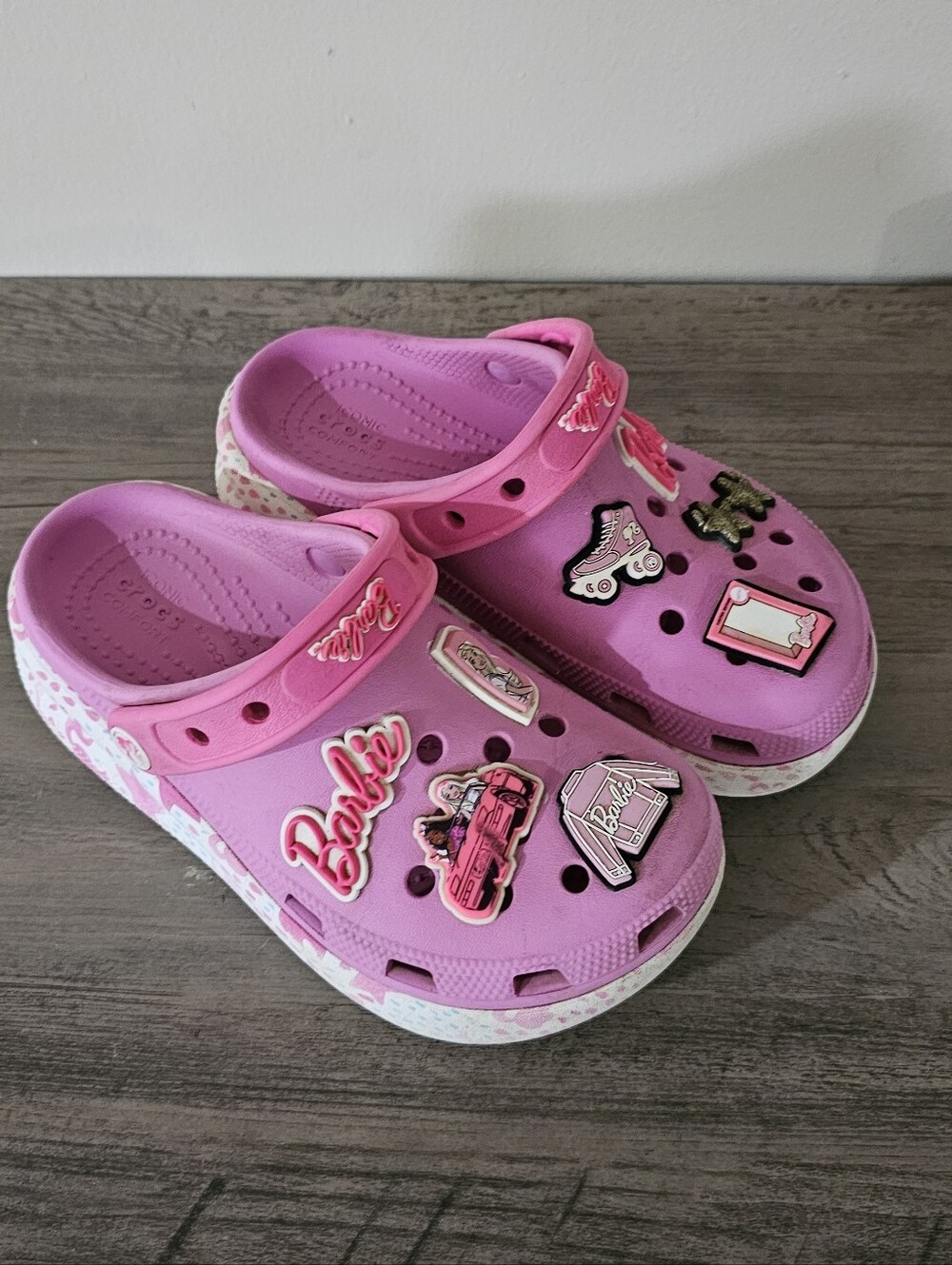 Crocs Barbie Pink Slip-On Sandal Clog with Charm Accents Girl Size J 1